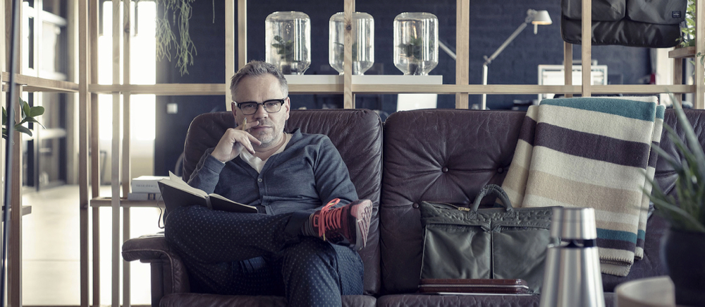 12 QUESTIONS ONLY TO… <br> BERNHARD BULANG