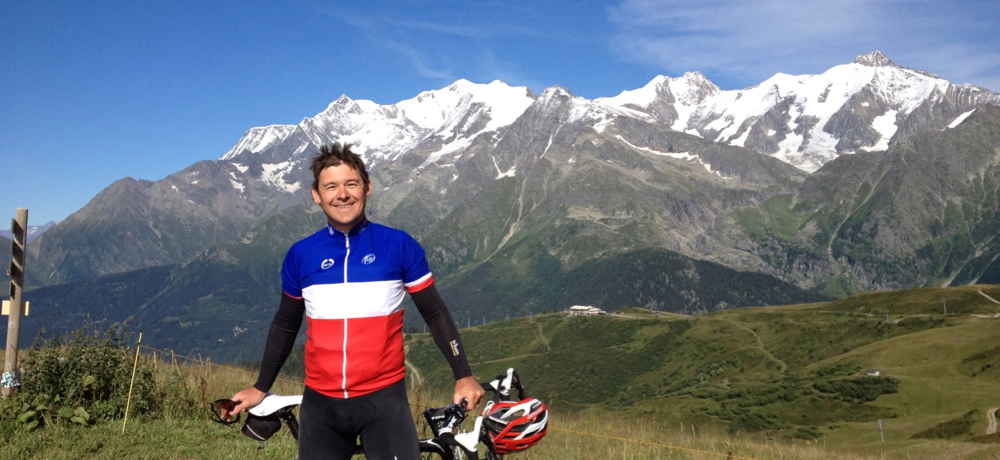 12 QUESTIONS ONLY TO… <br> STEPHANE KLENTZI
