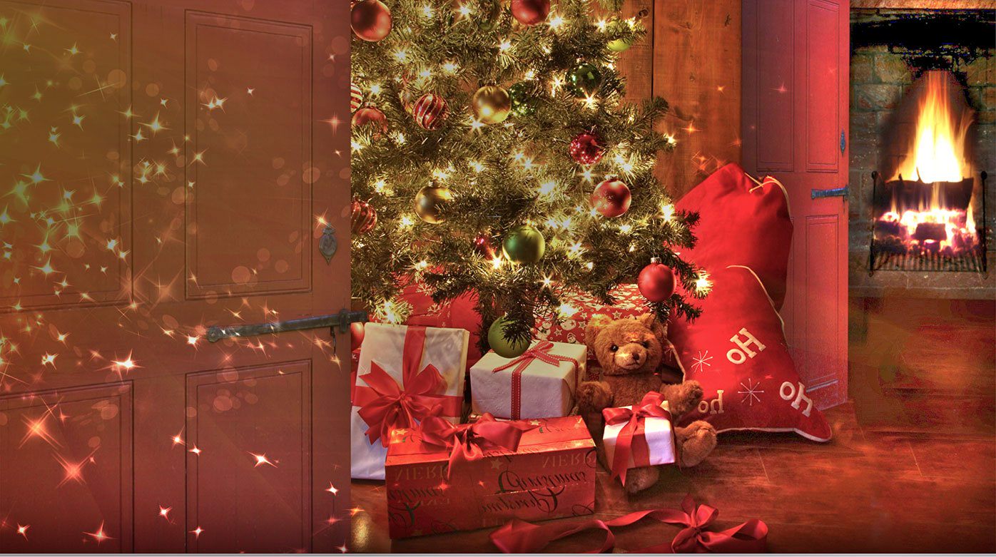 UNDER THE CHRISTMAS TREE <br> BY WORLDTEMPUS